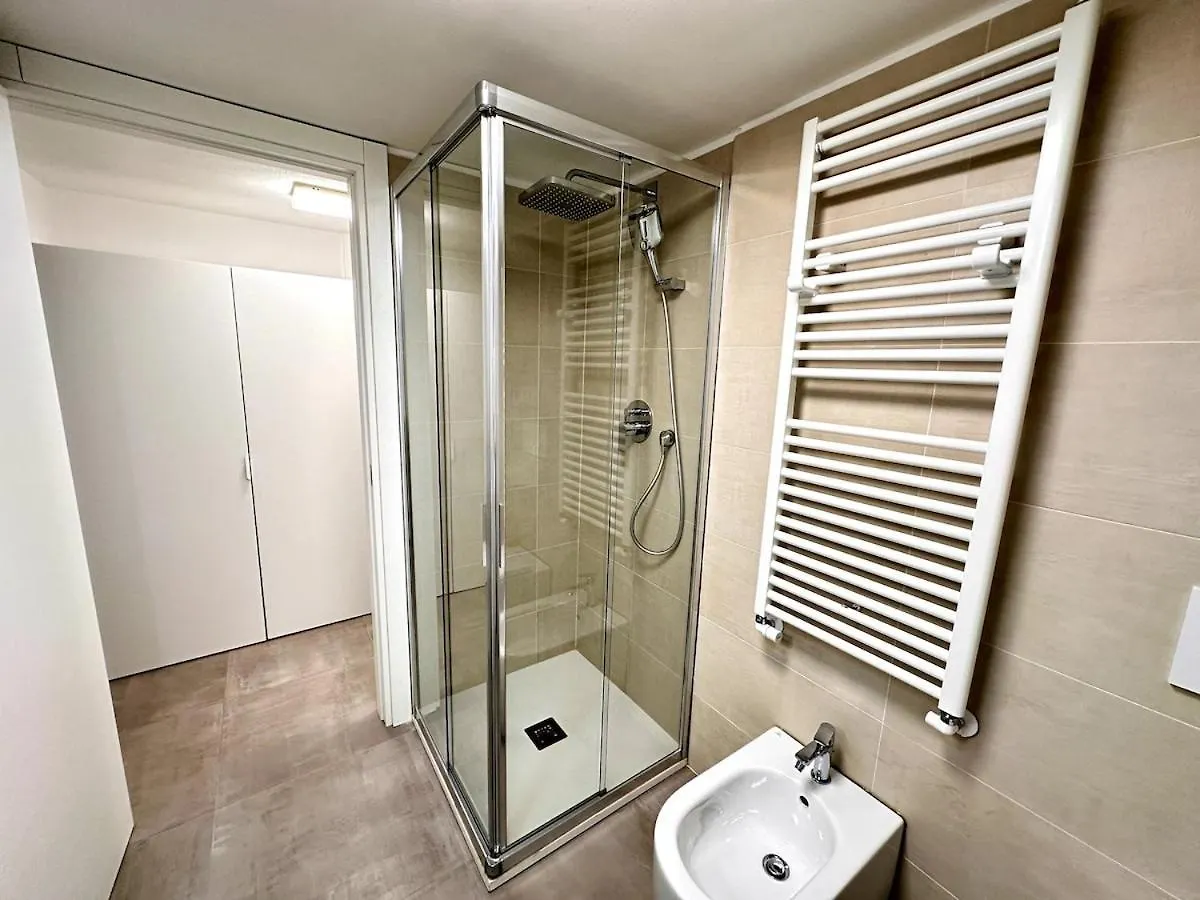 Vle Dante Riccione--Lux Apt--2 Living Room--2 Camere Matrimoniali Kingsize--2 Cucine Professionali--3 Bagni Completi--2 Parcheggi Gratuiti--250Mt Dal Mare Apartment